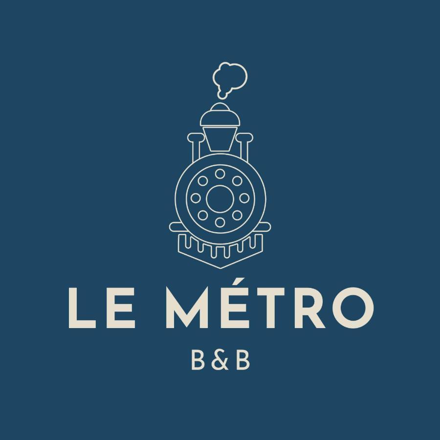 カリーニ Le Metro Bed & Breakfast エクステリア 写真